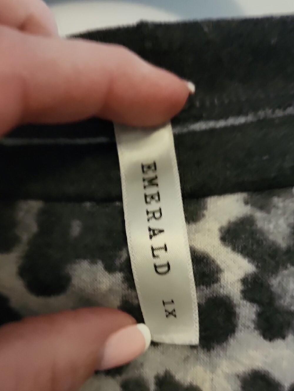 Emerald Black and Gray Leopard Print Top - Picture 2 of 7